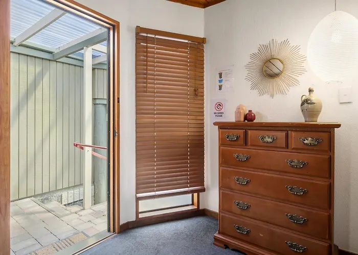 Aquarius With Aesthetic And Lakeview Holiday home *
